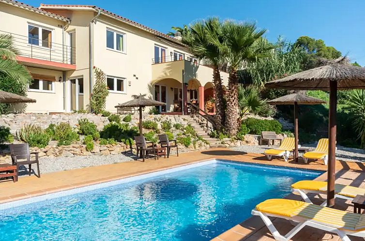Guest house 1500430 - Apartment Costa Brava - Apartement 3 met zwembad in de tuin