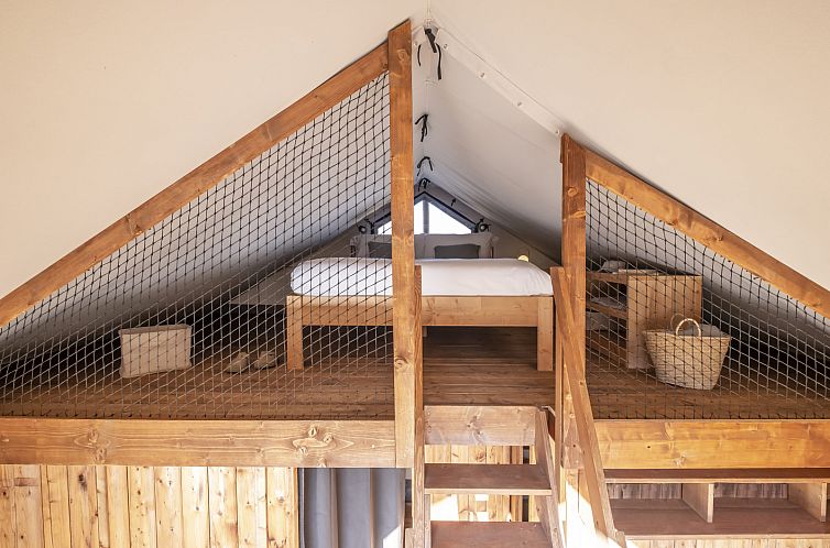 «Lodge Family Duplex»
