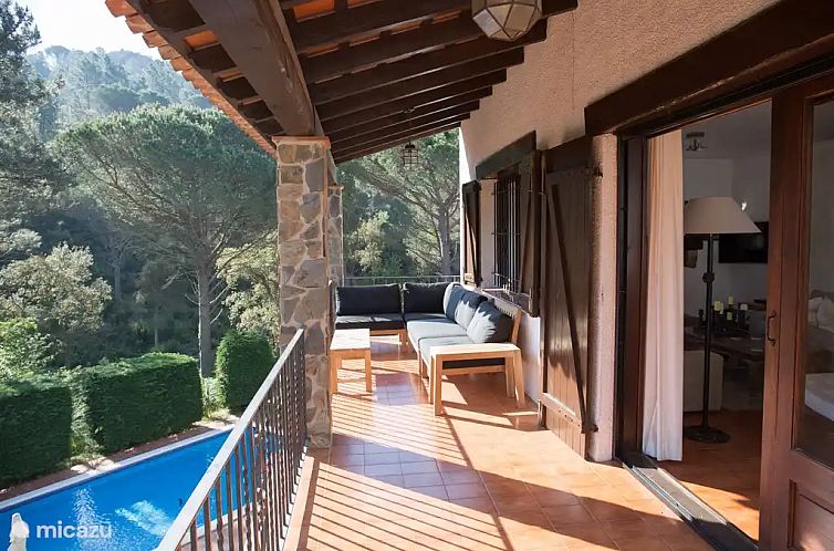 Villa Adelfa