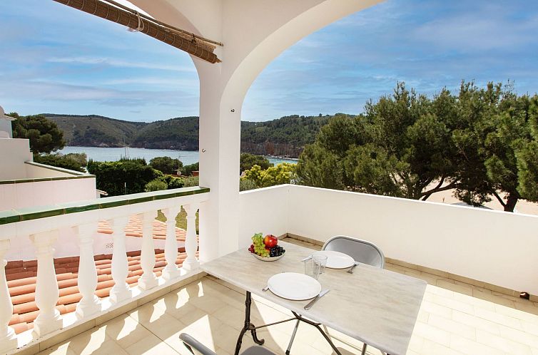 Guest house 15008129 - Apartment Costa Brava - Appartement Edifici Port del Rei