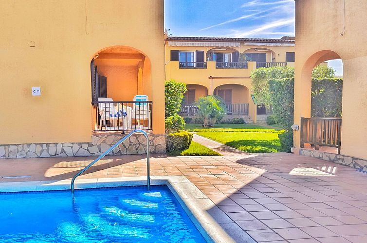 Appartement Urlaubswohnung Ibiza an der Costa Brava