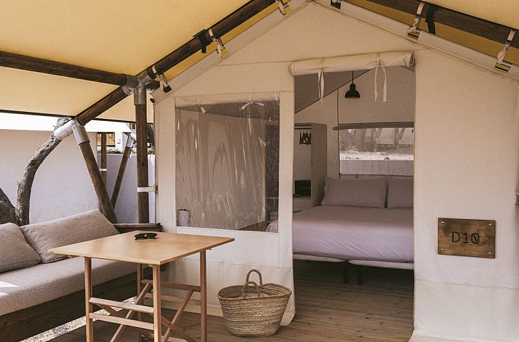 Cottage Couple Tent