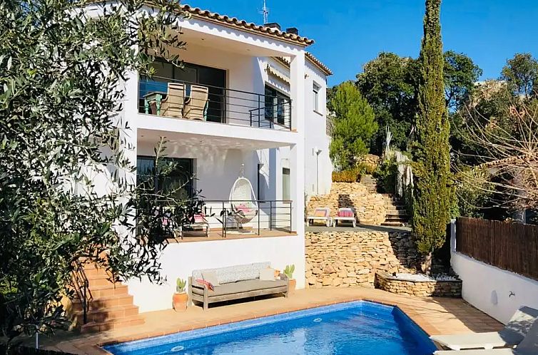 Guest house 15011109 - Holiday property Costa Brava - Casa Sa Riera