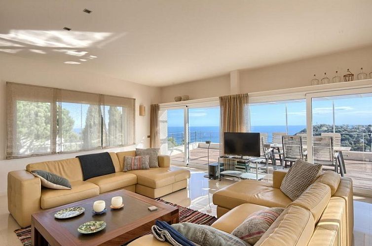 B-125 Casa Monica 14p