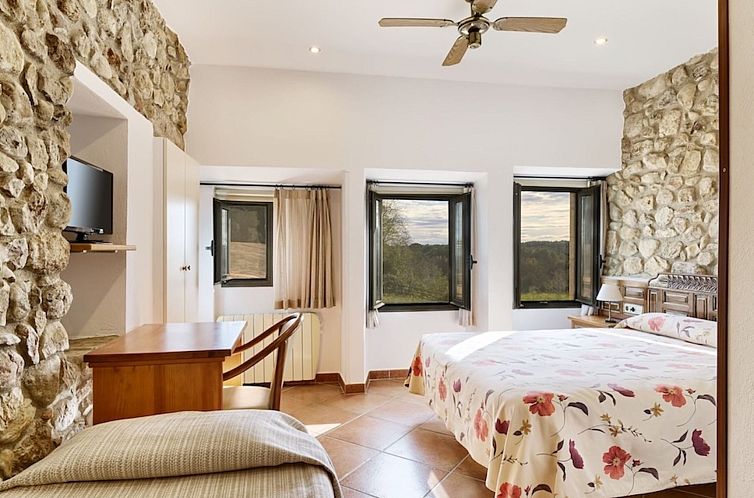Vakantiehuis Landhaus, 8 Zimmer mit Bad, Schwimmbad, Tennis