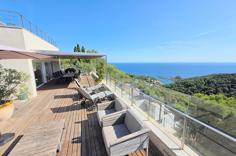 B-126 Casa Monica 4p