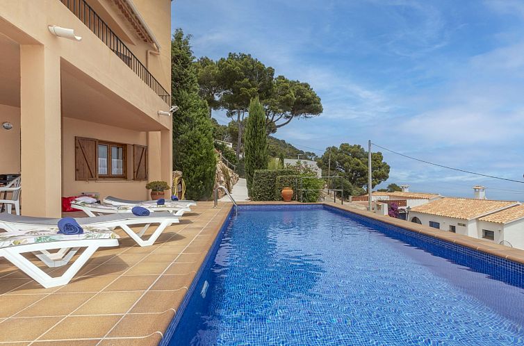 Guest house 1501169 - Holiday property Costa Brava - Vakantiehuis Ses Falguerines