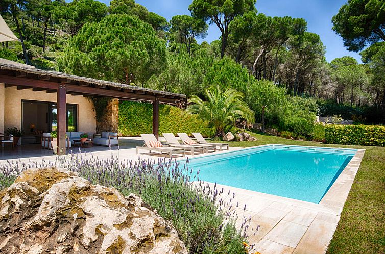 Villa Montcal 5