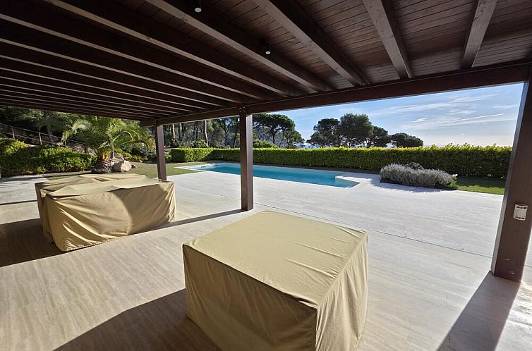 Villa Montcal 5