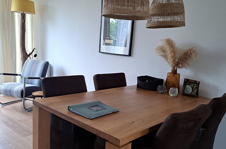 Een comfortabel vier persoons vakantiehuis met ruime tuin,