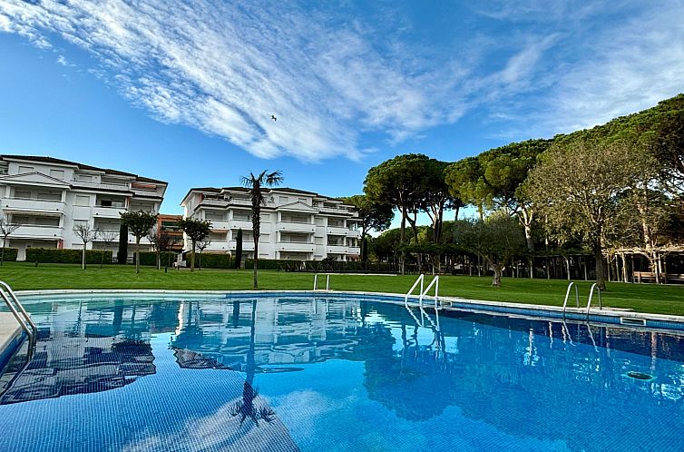 Appartement Moderne Ferienwohnung mit Pool und Garten