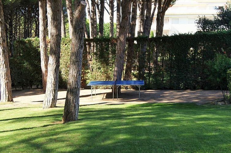 Appartement Moderne Ferienwohnung mit Pool und Garten