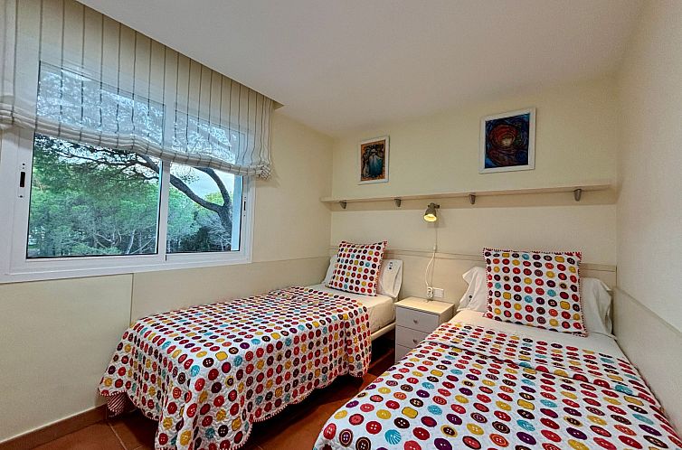 Appartement Moderne Ferienwohnung mit Pool und Garten