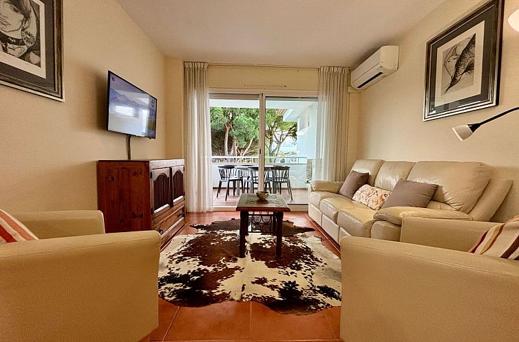 Appartement Moderne Ferienwohnung mit Pool und Garten