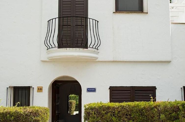 Vakantiehuis Pinyera mit Gemeinschaftspool
