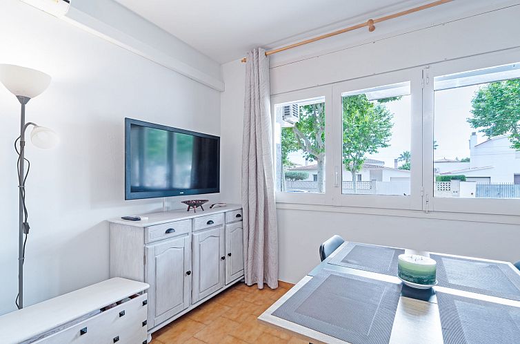 Appartement WELCS ESTUDIO 161 EMP frente al canal