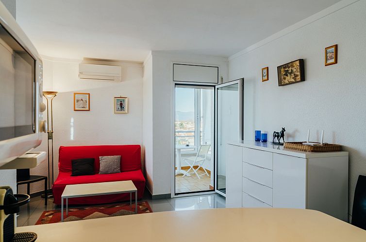 Appartement WELCS APARTAMENTO 202 EMP CON VISTAS AL CANAL