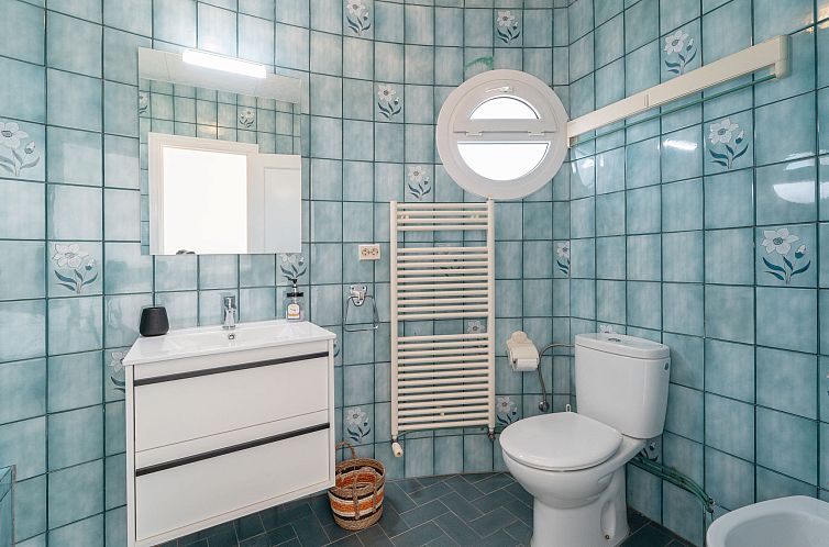Vakantiehuis WELCS CASA 168 EMP con piscina privada