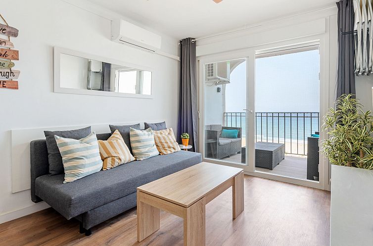 Appartement WELCS APARTAMENTO 085 EMP Frente al Mar