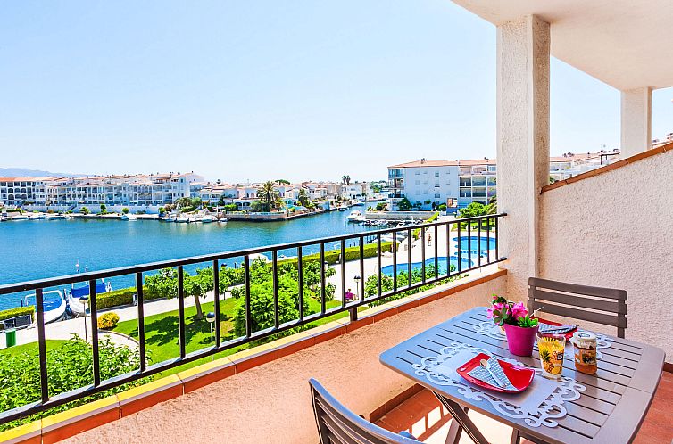 Guest house 15016122 - Apartment Costa Brava - Appartement Sant Maurici