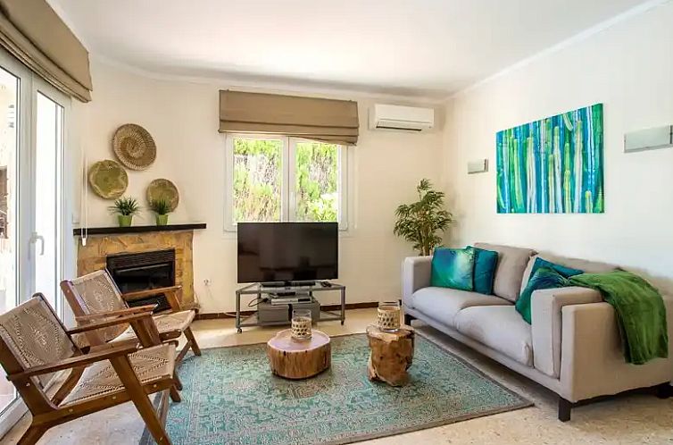 Unterkunft 15016125 - Ferienhaus Costa Brava - 6-persoons villa met aanlegsteiger