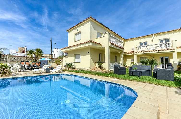 Guest house 1501616 - Apartment Costa Brava - Appartement Muga