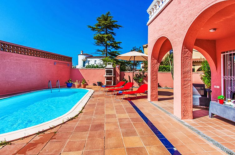 Vakantiehuis Requesens