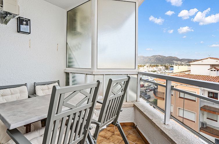 Appartement WELCS APARTAMENTO 226 EMP frente al Canal