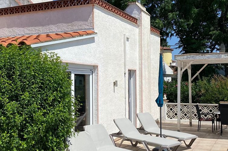 Vakantiehuis in Empuriabrava mit Privatem Pool