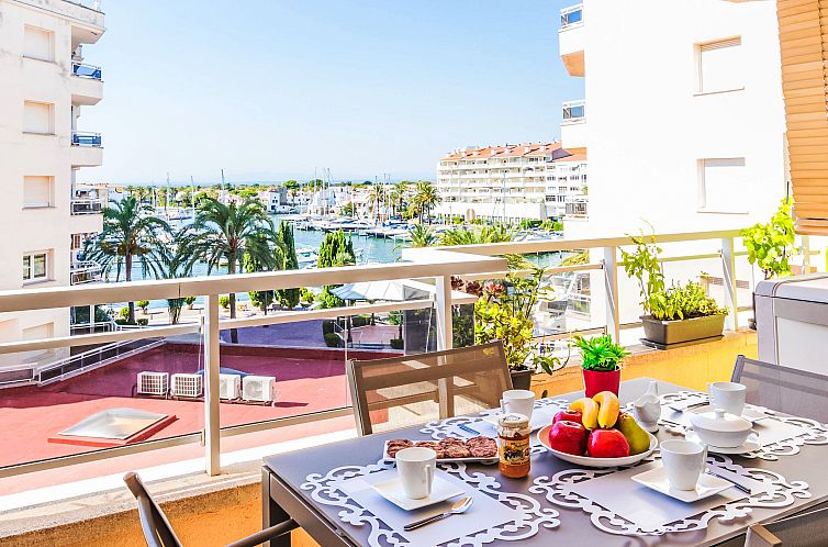 Guest house 1501651 - Apartment Costa Brava - Appartement Club Nautic