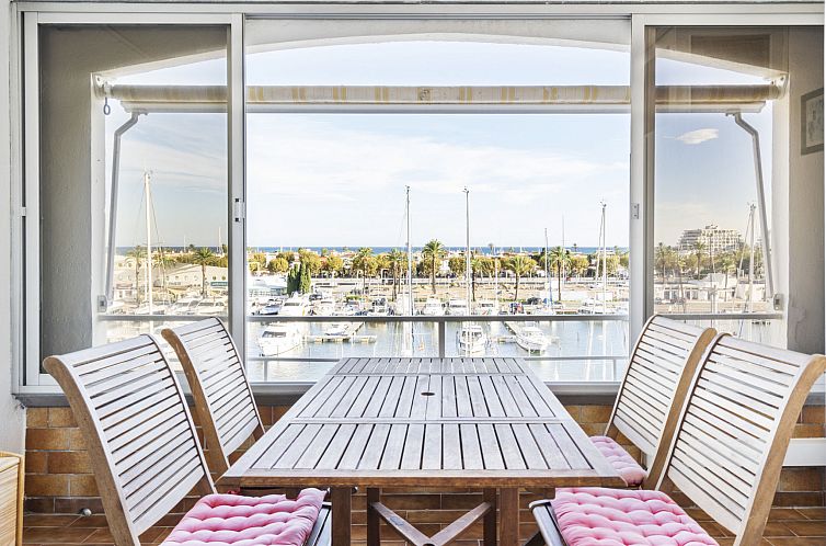 Appartement WELCS APARTAMENTO 227 EMP  con vistas al canal