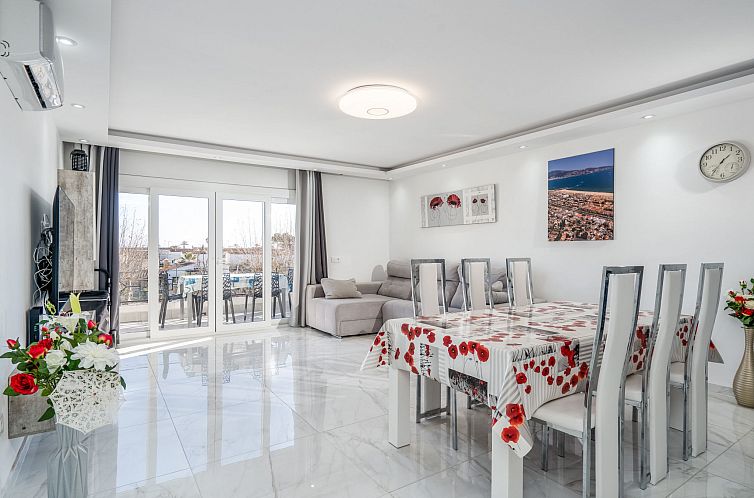 Appartement WELCS APARTAMENTO 048 EMP con Terraza y Vistas