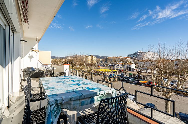 Appartement WELCS APARTAMENTO 048 EMP con Terraza y Vistas