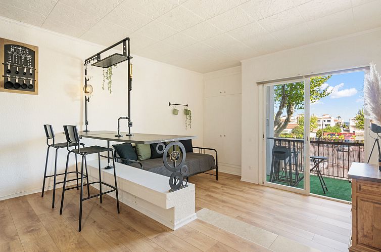 Guest house 1501662 - Apartment Costa Brava - Appartement WELCS APARTAMENTO 058 EMP en Puerto con Terraza