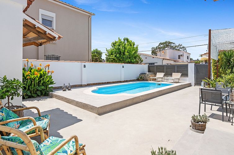 Appartement WELCS APARTAMENTO 091 EMP con piscina
