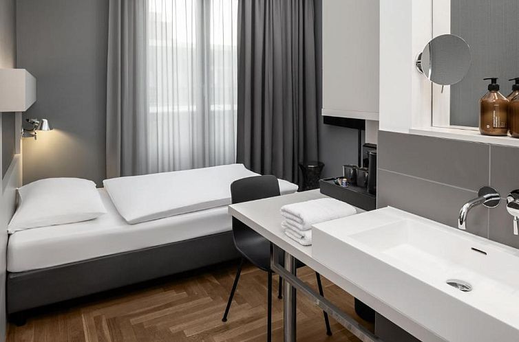 Hotel AMANO Rooms & Apartments