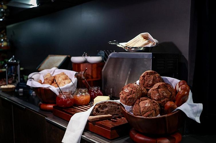 Hotel AMANO Rooms & Apartments