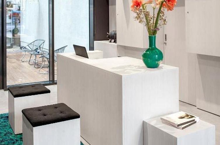 AMANO HOME Apartments