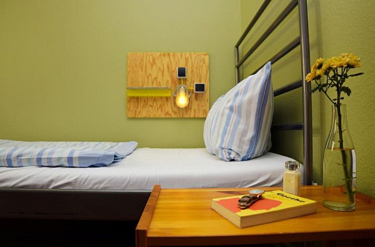 Amstel House Hostel