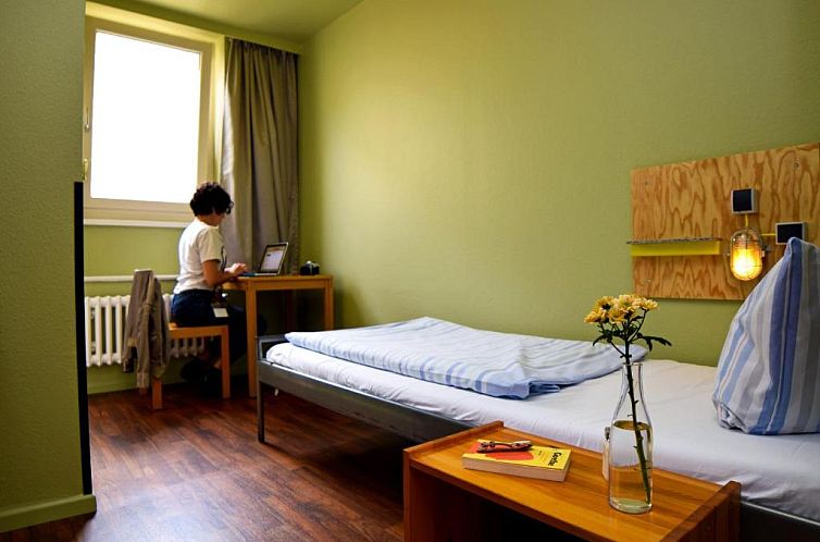 Amstel House Hostel