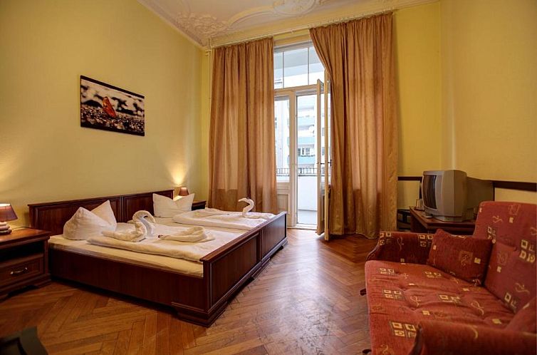 Hotel Pension Bernstein am Kurfürstendamm
