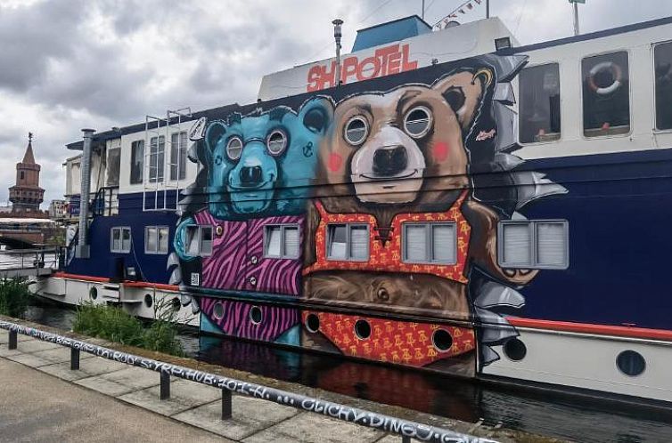 Guest house 15021306 - Apartment Berlin / Brandenburg - Eastern & Western Comfort Hotelboat