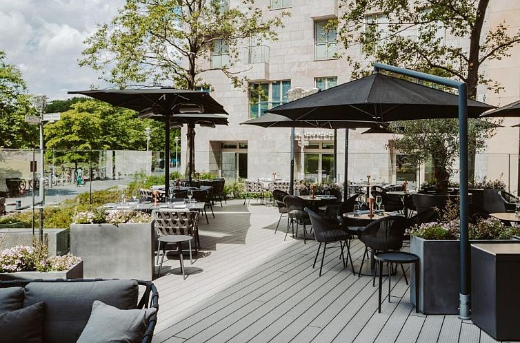 The Ritz-Carlton, Berlin