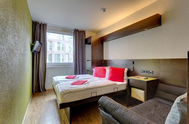 MEININGER Hotel Berlin Hauptbahnhof