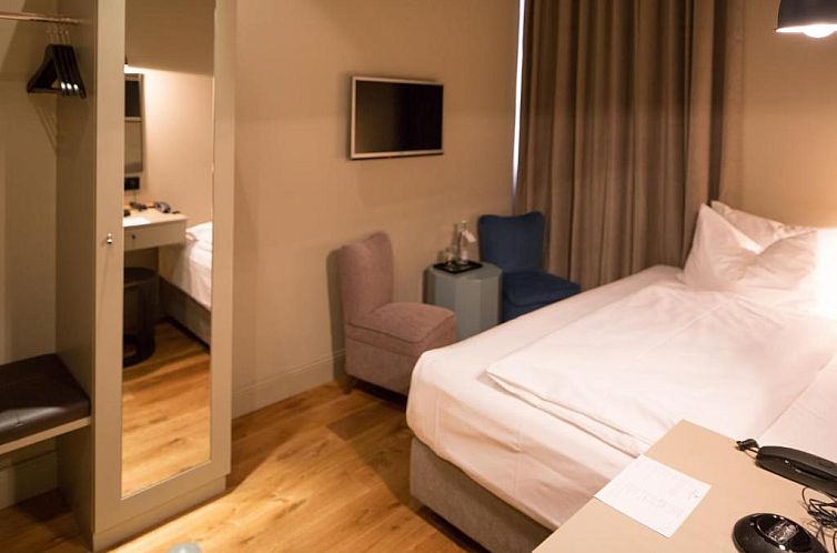 Monbijou Hotel