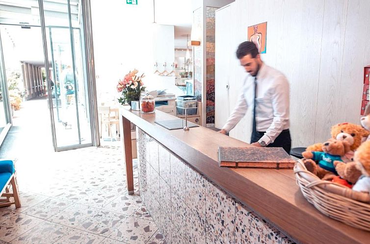 Hotel Bleibtreu Berlin by Golden Tulip