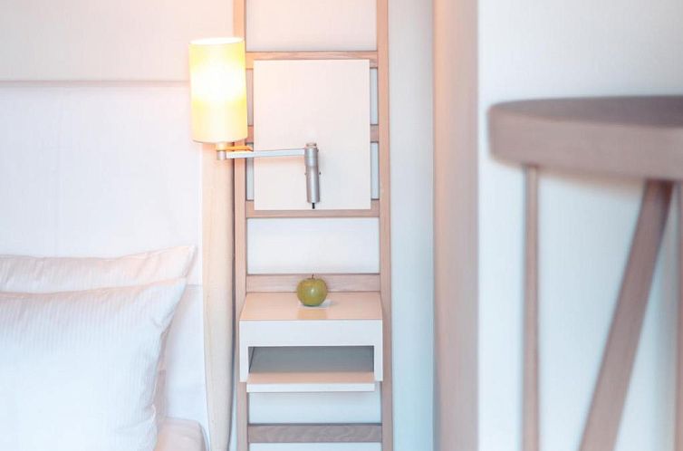 Hotel Bleibtreu Berlin by Golden Tulip