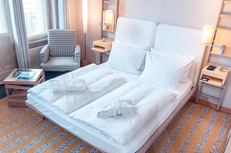 Hotel Bleibtreu Berlin by Golden Tulip