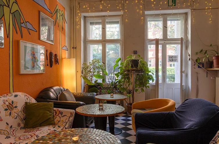 Guest house 15021844 - Apartment Berlin / Brandenburg - BackpackerBerlin