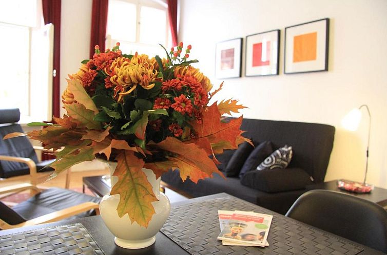 Nollendorf Apartments